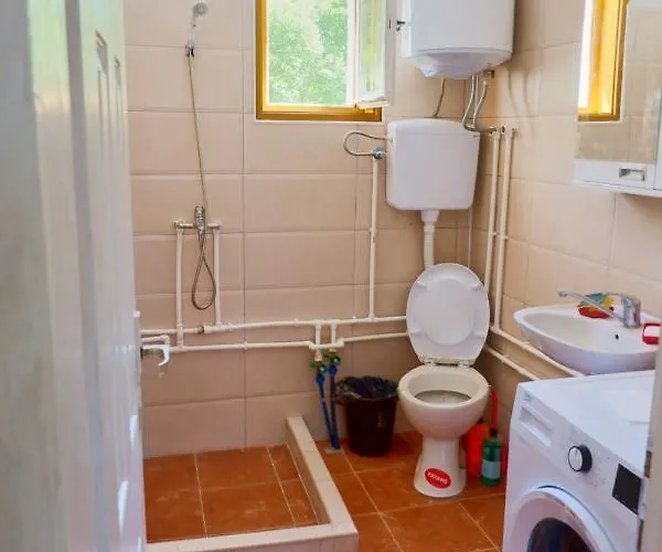 Sumska Tajna - Radenkovac Апартаменты *